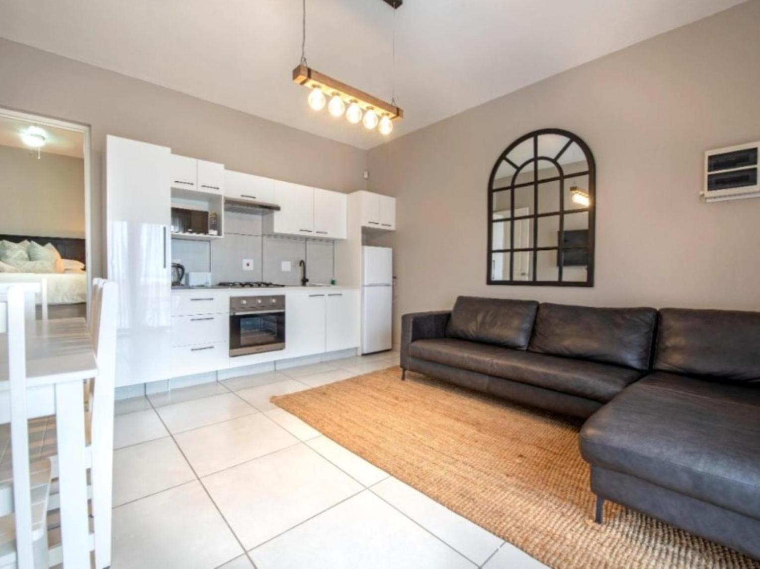 Kelly'S Beachfront Apartments Port Alfred Room photo
